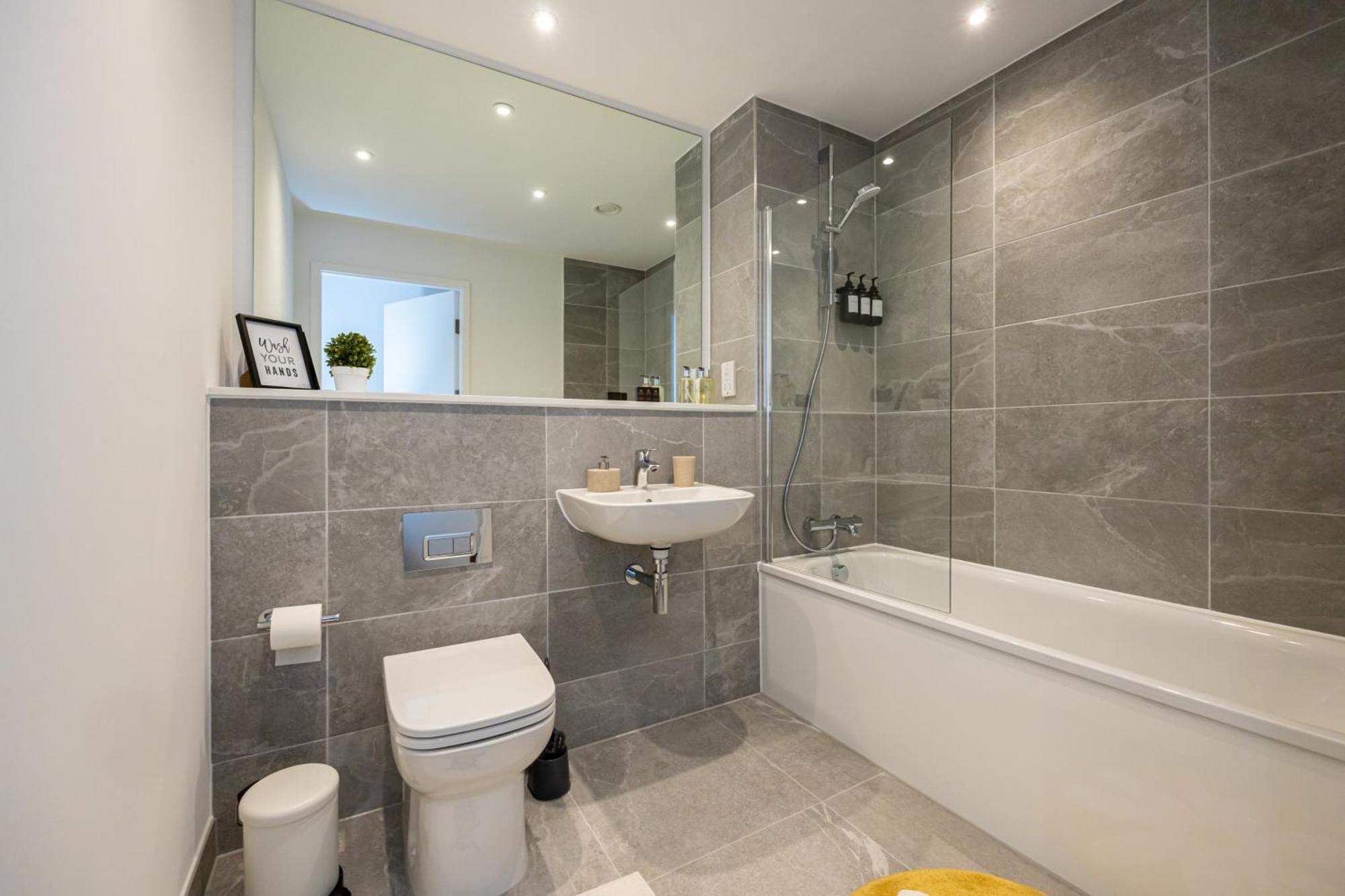 City Center Ultra-Luxe 2Bed Villa Amalfi Manchester Eksteriør billede